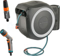 Gardena Schlauchhalter & -wagen, Wand-Schlauchbox RollUp L (weiß) 30 m exklusiv für Amazon: Schwenkbare Schlauchbox, integrierte Schlauchführung